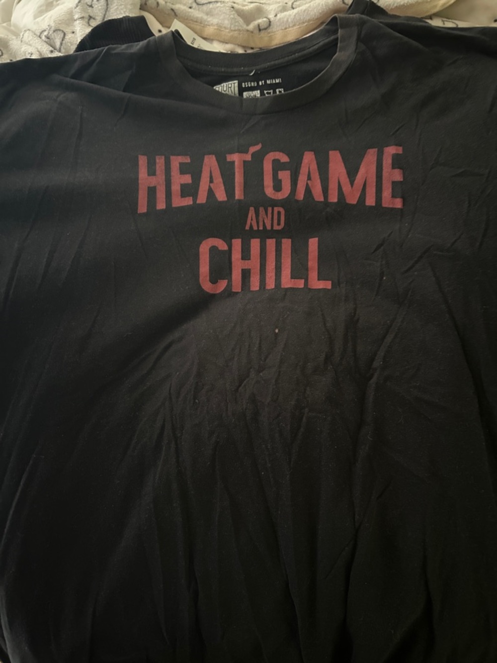 HEAT GAME AND CHILL Black Graphic Tee
